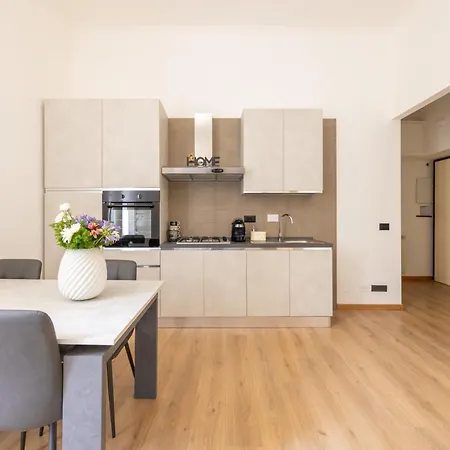 Elegant Ostiense Apartment Rome