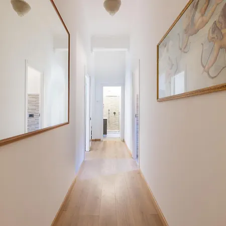 Ostiensis Place Apartment *
