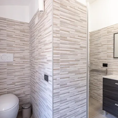 Elegant Ostiense Apartman